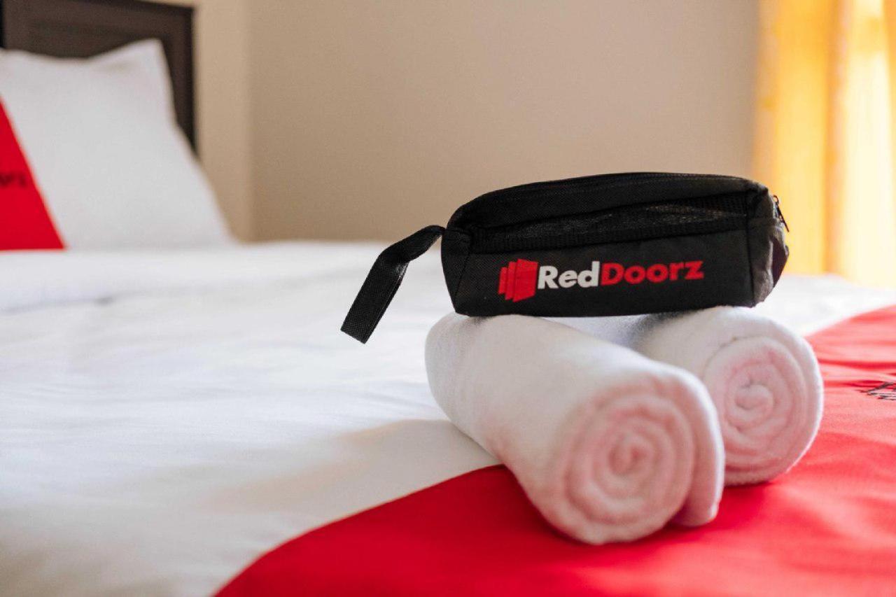 Hotel Reddoorz @ Paus Raya Palangkaraya Exteriér fotografie